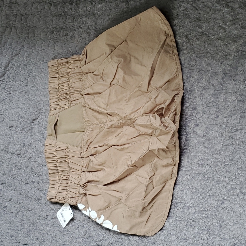 FREE PEOPLE SHORTS - Picture 6 of 10